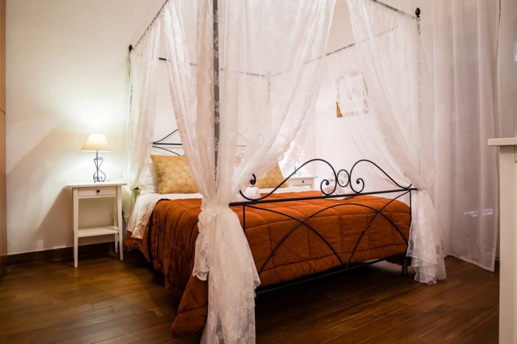 Ferienwohnung Excellence, Free Parking, 3 Minutes Walking From Sassi Matera Zimmer foto